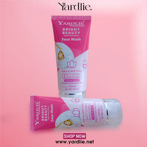 YARDLIE - BRIGHT BEAUTY SPOT-LESS GLOW FACE WASH - 120ML